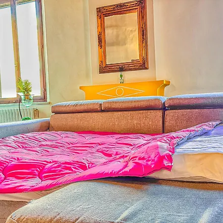 Domus Art Experience Art In The Center Of フェラーラ