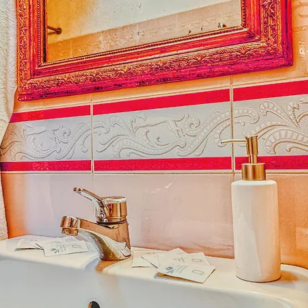 Domus Art - Casa D'arte Con 2 Bagni - Centro * Феррара