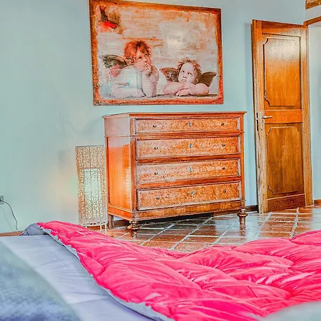 Апартаменты Domus Art - Casa D'arte Con 2 Bagni - Centro Феррара