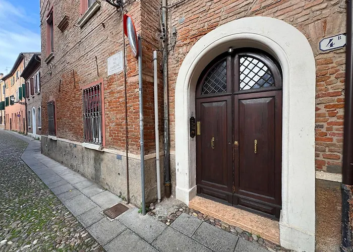 Domus Art Experience Art In The Center Of * Ferrara